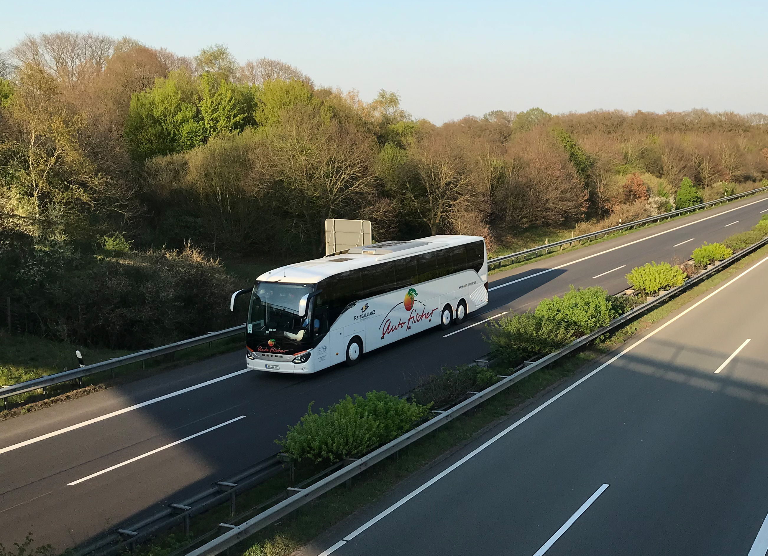 5_Sterne_Auto_Fischer_Reisen_GmbH_ Setra_517 HD_Autobahn A28